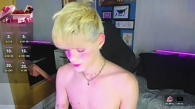 VladHellsing4 online show from 12-15-25, 02:21