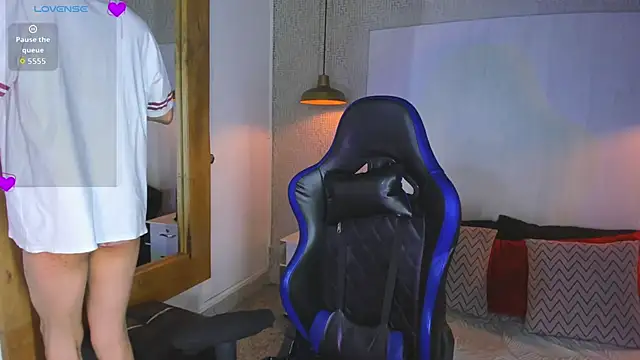 VladHellsing4 online show from 05-15-26, 02:24