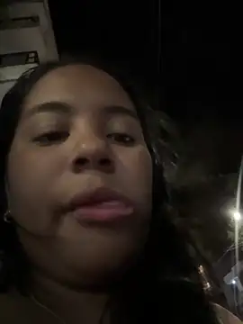 Shelmii online show from 06-14-26, 04:36