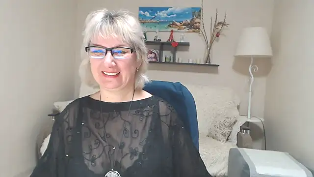 FleurMays online show from 02-11-25, 07:12