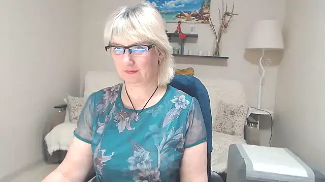 FleurMays online show from 03-17-25, 08:51