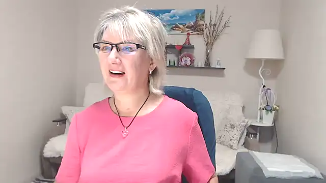 FleurMays online show from 09-30-25, 05:34