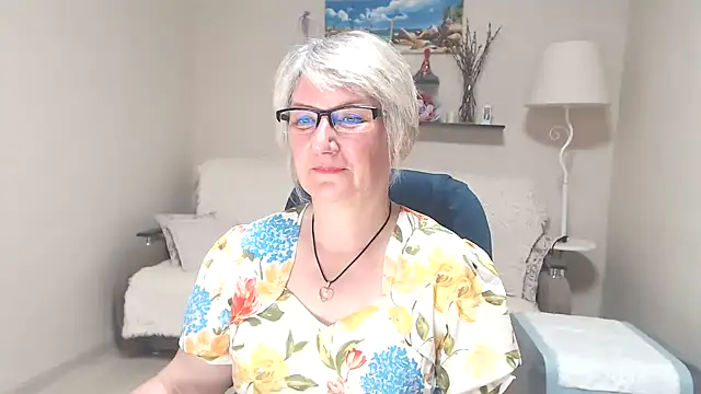 FleurMays online show from 06-20-26, 03:59