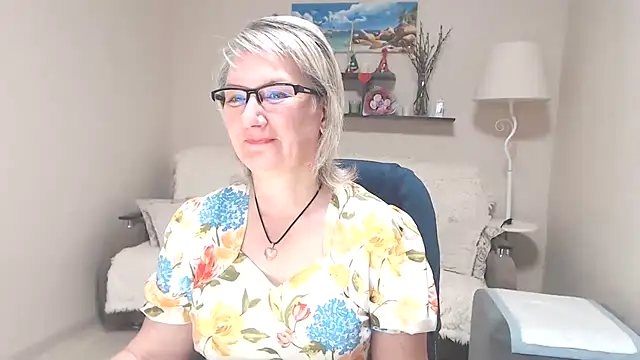 FleurMays online show from 06-22-26, 04:09
