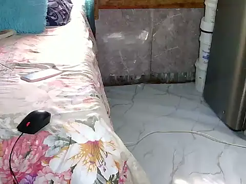 Snapshot of Zuzu_angel chatting on 07-21-26, 08:49 Zuzu angel online show from 07-21-26, 08:49