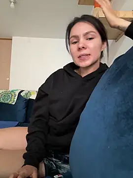 Snapshot of SofiaG_ chatting on 02-07-25, 02:37 SofiaG online show from 02-07-25, 02:37