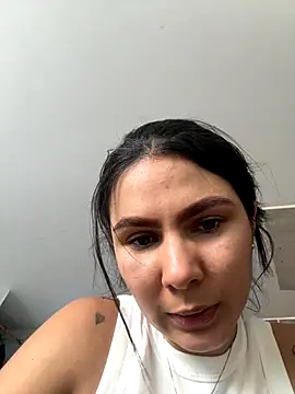 Snapshot of SofiaG_ chatting on 09-20-25, 06:31 SofiaG online show from 09-20-25, 06:31
