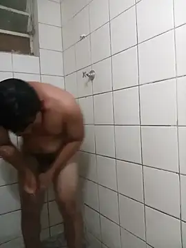 Snapshot of lele9457 chatting on 11-01-25, 04:03 lele9457 online show from 11-01-25, 04:03