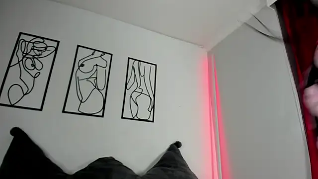 Snapshot of RubyPirsso18 chatting on 11-16-25, 07:08 RubyPirsso18 online show from 11-16-25, 07:08