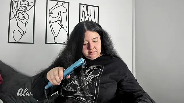 Snapshot of RubyPirsso18 chatting on 12-14-25, 07:07 RubyPirsso18 online show from 12-14-25, 07:07