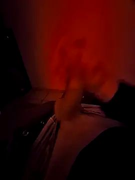 Snapshot of alpha_hard chatting on 09-20-25, 10:16 alpha hard online show from 09-20-25, 10:16