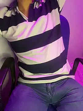 Vampiredaddy  online show from 11-07-25, 05:35