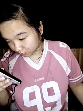 Thomgdee online show from 02-14-25, 05:51