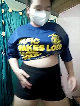 Snapshot of Thomgdee chatting on 04-27-26, 07:17 Thomgdee online show from 04-27-26, 07:17