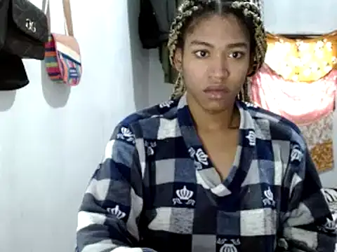 miriam775 online show from 02-06-25, 12:26