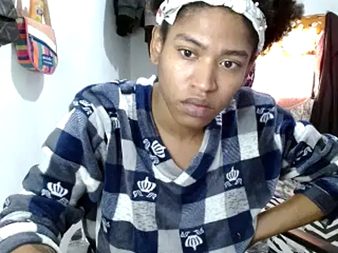 miriam775 online show from 03-17-25, 01:39