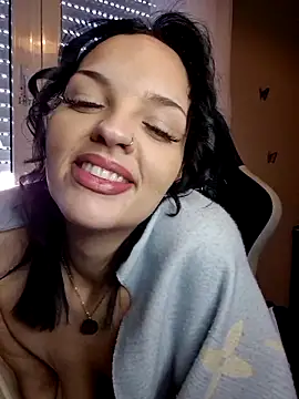 Snapshot of Jujuicy_97 chatting on 03-10-25, 09:10 Jujuicy 97 online show from 03-10-25, 09:10
