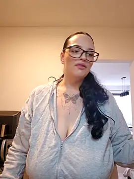 Jujuicy 97 online show from 03-26-26, 09:15