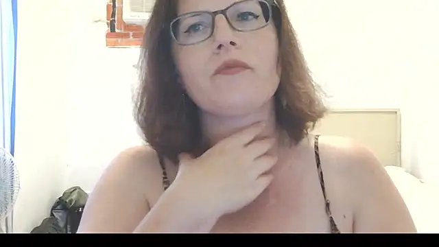 CrimsonMistress online show from 03-13-26, 11:00