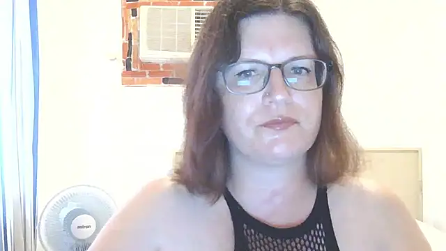 CrimsonMistress online show from 04-22-26, 10:44