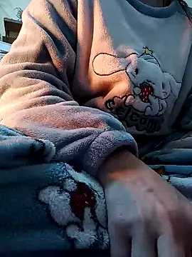 JasminePham online show from 02-04-25, 12:08