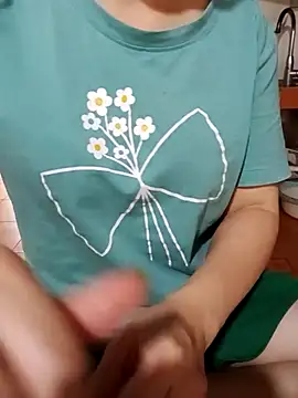 JasminePham online show from 10-22-25, 07:19