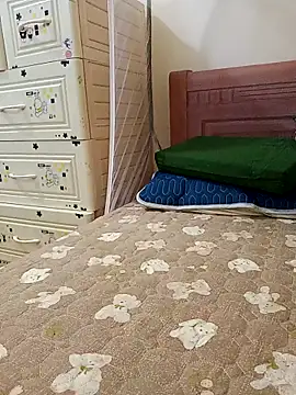 JasminePham online show from 11-06-25, 01:39