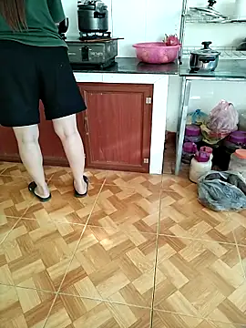 JasminePham online show from 11-12-25, 08:04