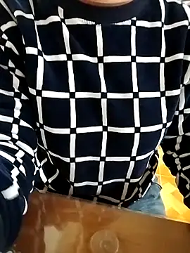 JasminePham online show from 11-18-25, 12:49