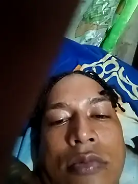 Snapshot of 21cmdegloria chatting on 01-12-25, 09:19 21cmdegloria online show from 01-12-25, 09:19