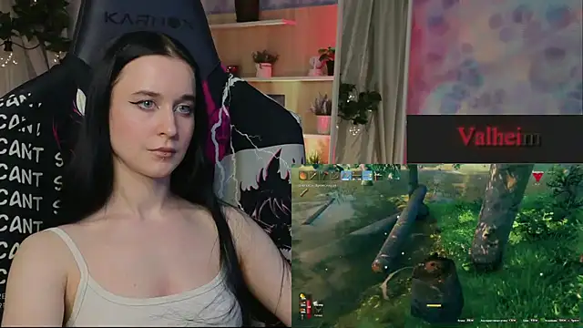 Snapshot of KiraLiLime chatting on 02-28-25, 04:31 KiraLiLime online show from 02-28-25, 04:31