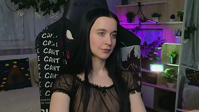 Snapshot of KiraLiLime chatting on 03-20-25, 05:58 KiraLiLime online show from 03-20-25, 05:58