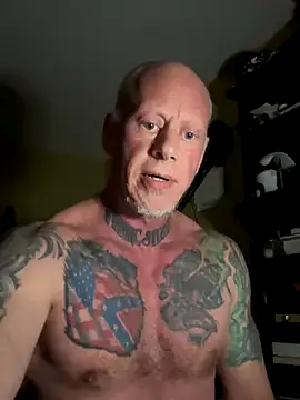 Snapshot of army0f0ne007 chatting on 12-16-25, 01:49 army0f0ne007 online show from 12-16-25, 01:49