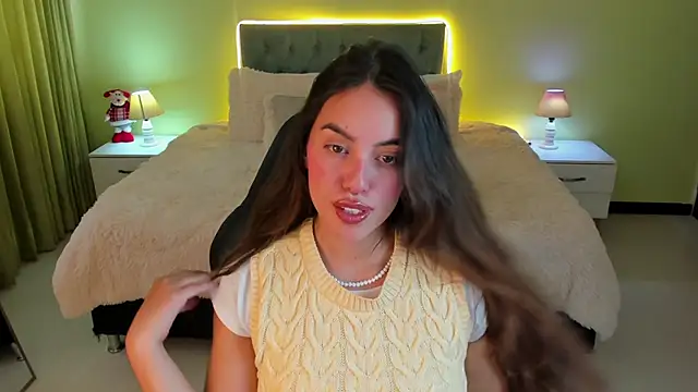 Snapshot of _Charlotte_evans_1 chatting on 12-19-25, 08:49 Charlotte evans 1 online show from 12-19-25, 08:49