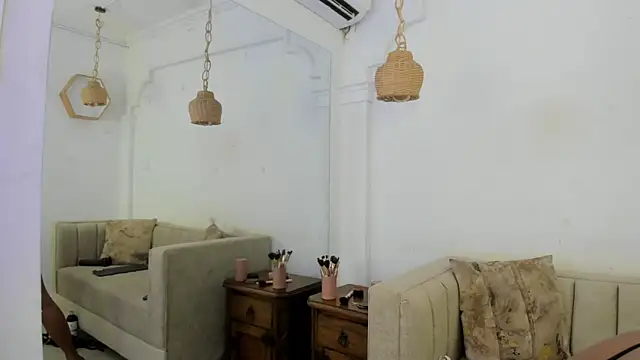 nataly velez online show from 10-01-25, 02:56