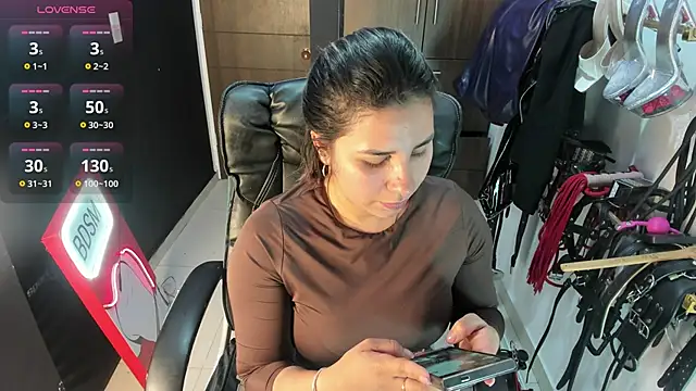 violet bdsmx online show from 10-03-25, 11:24