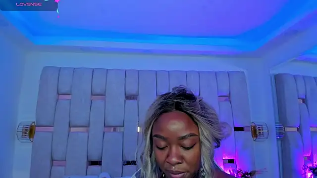 mia schwarz online show from 04-08-26, 09:48