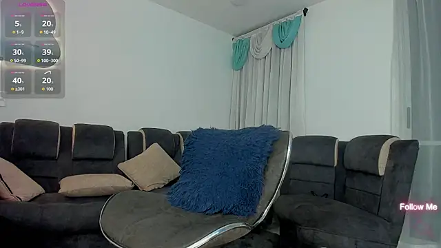 Snapshot of davis_alx1 chatting on 12-20-25, 12:18 davis alx1 online show from 12-20-25, 12:18