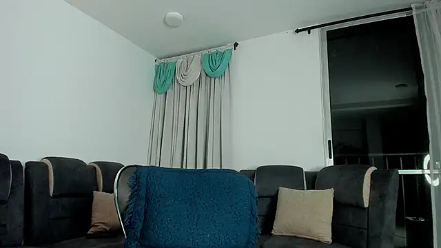 Snapshot of davis_alx1 chatting on 03-11-26, 12:27 davis alx1 online show from 03-11-26, 12:27