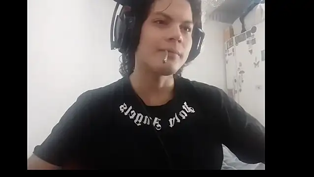 Xtrem3HARDxxx online show from 11-22-25, 05:28