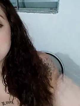 Snapshot of Sweet-diamondxxx chatting on 12-05-24, 10:23 Sweet-diamondxxx online show from 12-05-24, 10:23