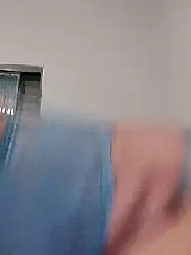 Snapshot of Sweet-diamondxxx chatting on 01-31-25, 06:36 Sweet-diamondxxx online show from 01-31-25, 06:36