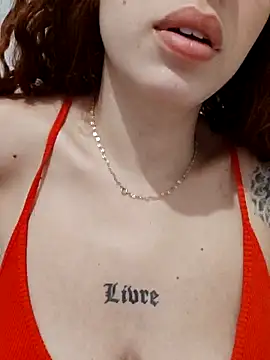 Snapshot of Sweet-diamondxxx chatting on 02-14-25, 09:03 Sweet-diamondxxx online show from 02-14-25, 09:03