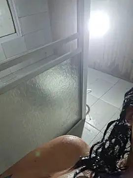 Snapshot of Sweet-diamondxxx chatting on 11-13-25, 03:55 Sweet-diamondxxx online show from 11-13-25, 03:55