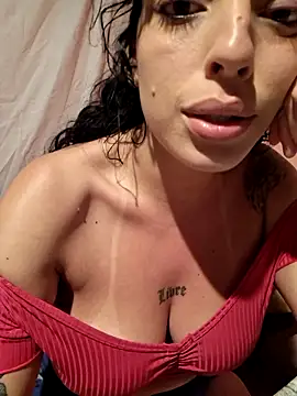 Snapshot of Sweet-diamondxxx chatting on 12-03-25, 02:41 Sweet-diamondxxx online show from 12-03-25, 02:41