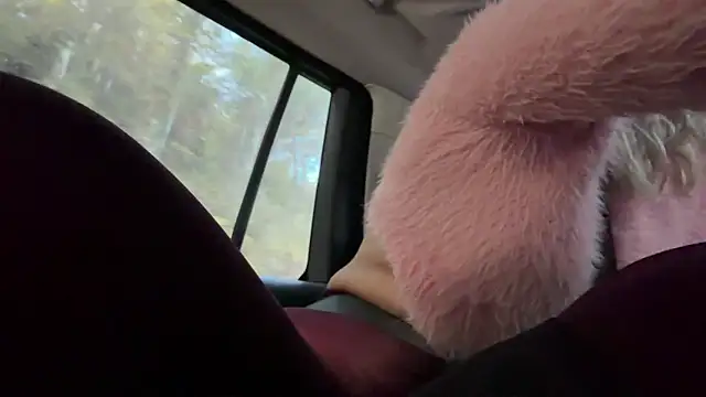 EmyLana online show from 10-24-25, 06:54