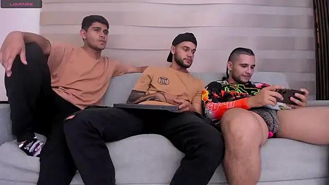 hot day online show from 01-18-25, 01:41