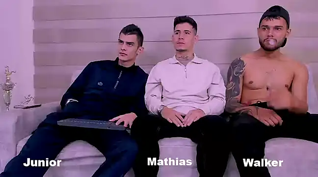 hot day online show from 01-20-25, 01:39