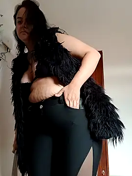 Snapshot of Im_Amelia chatting on 02-05-25, 09:18 Im Amelia online show from 02-05-25, 09:18