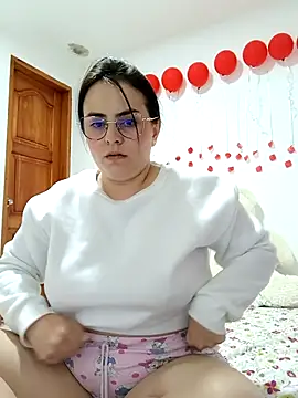 Snapshot of Im_Amelia chatting on 02-15-25, 02:37 Im Amelia online show from 02-15-25, 02:37